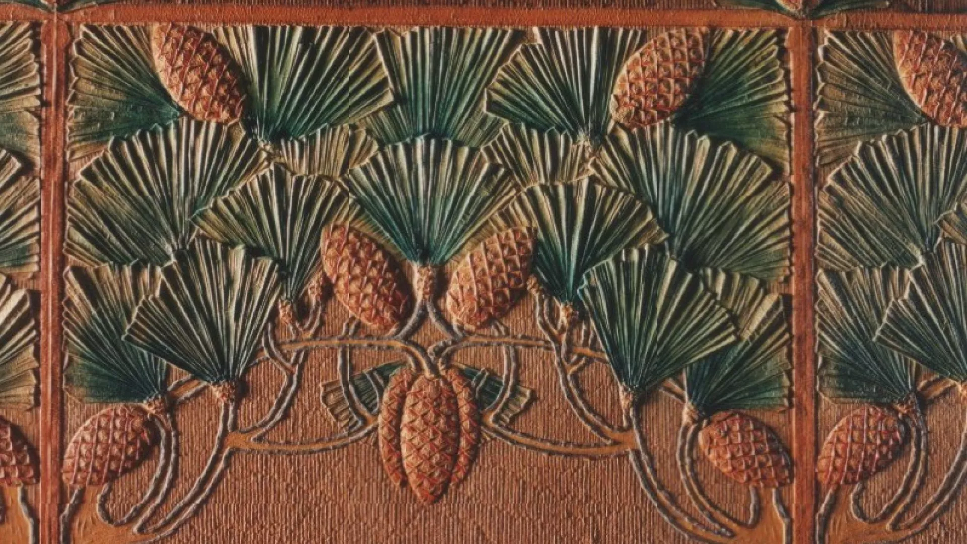 Détail décoratif avec pives et branches de sapin, maison Spillmann à La Chaux-de-Fonds