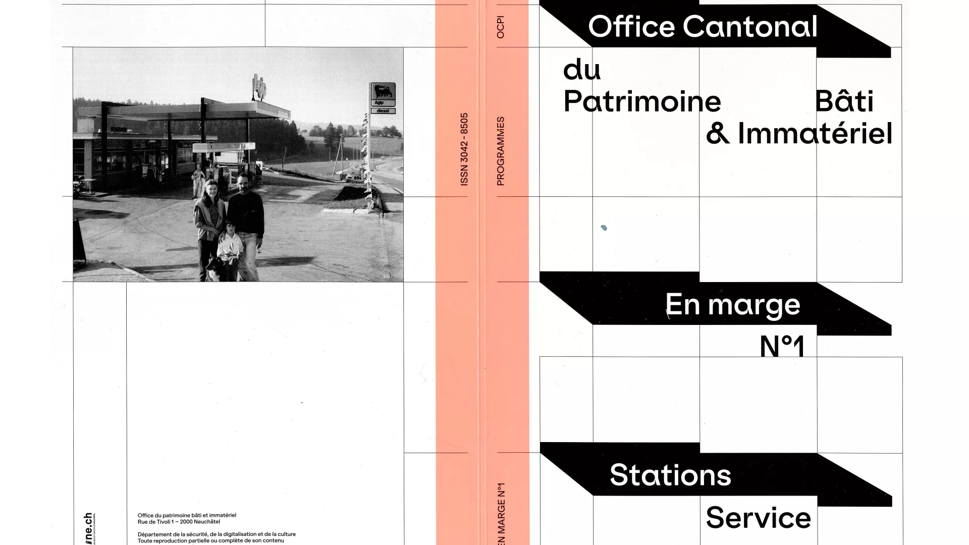 Couverture du premier numéro de la revue En marge