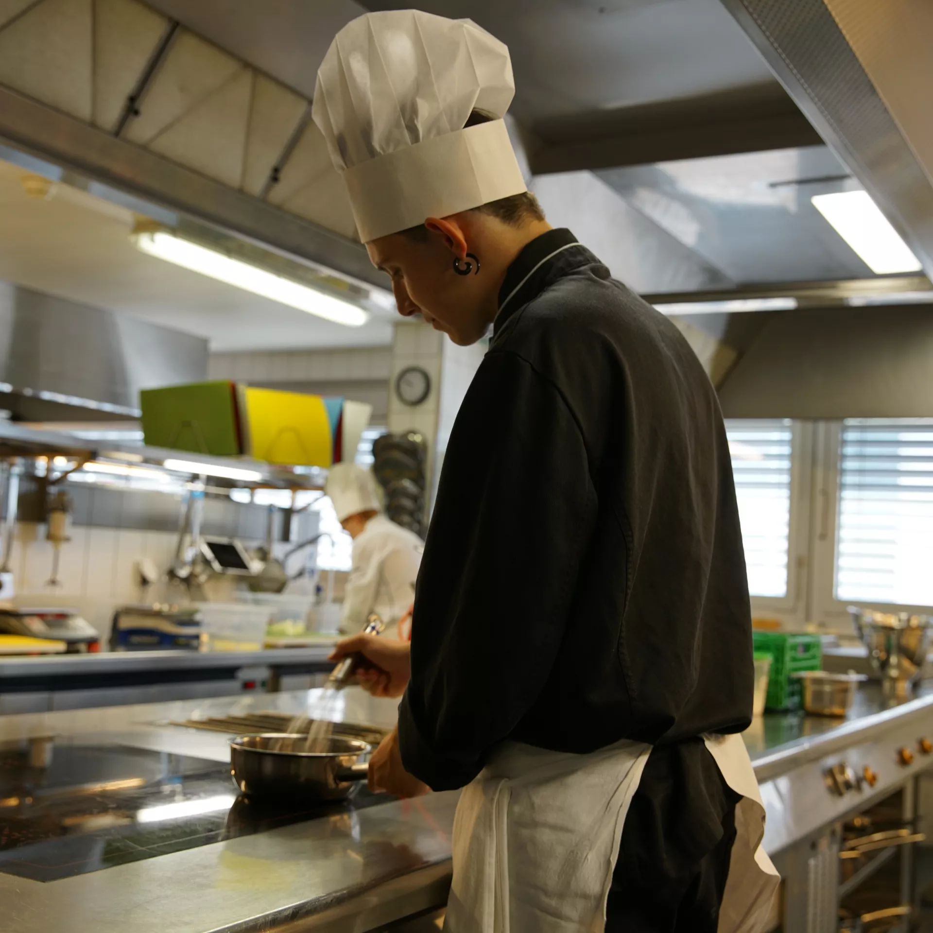 Personne qui cuisine